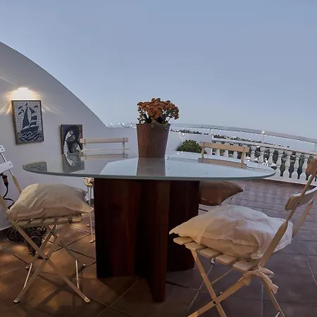 Golden Sunset Apartment Kissonerga